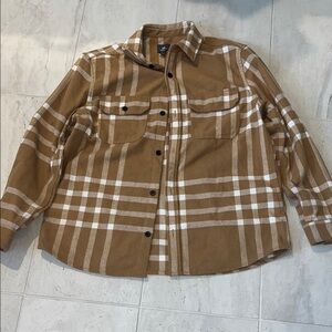 H&M Men's Brown Plaid Button Down Shirt
